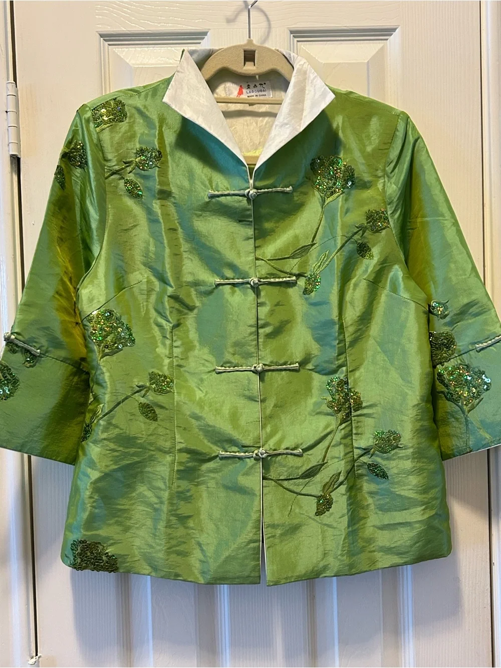 Laogudai Embroidered Green Silk Mandarin Collar Jacket- fits more like a medium
